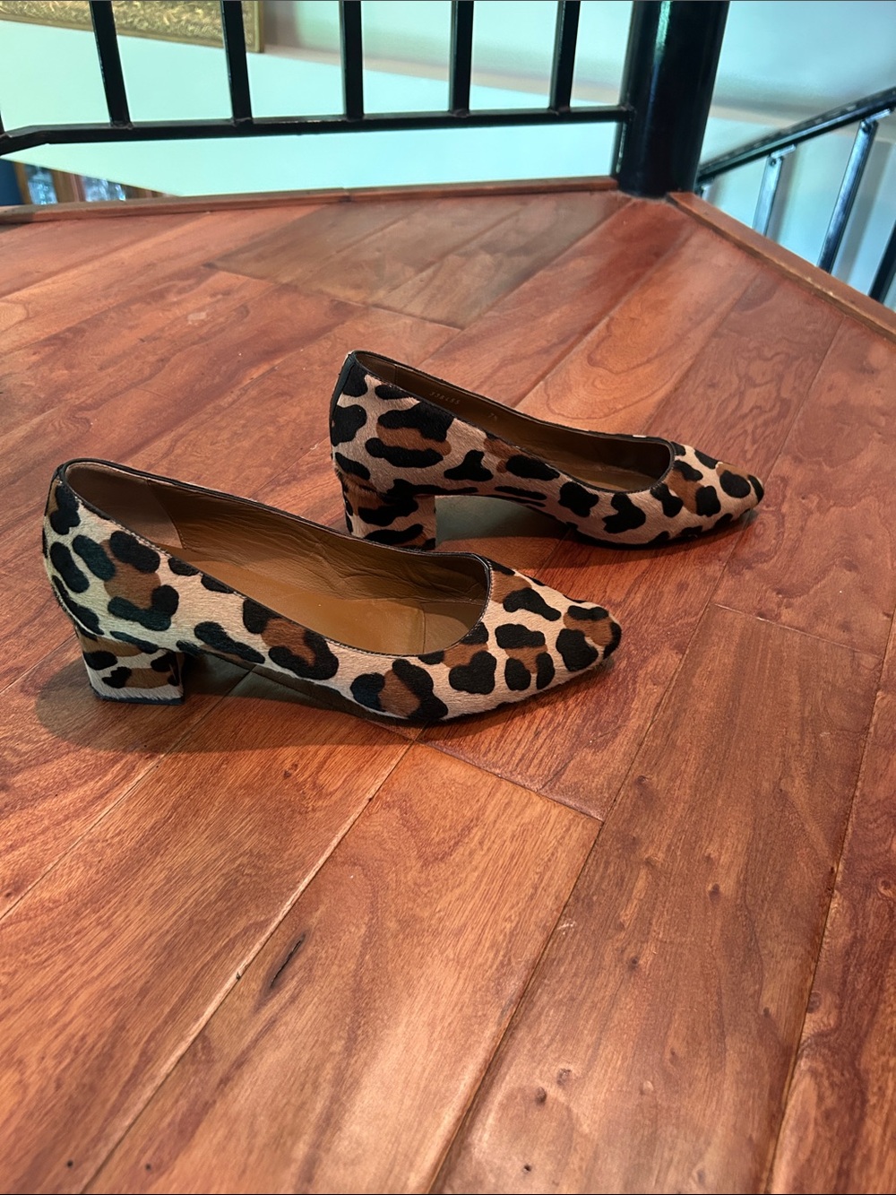 Aquatalia Leopard Calfskin Pony Hair Animal Print Block Heel Size 7.5